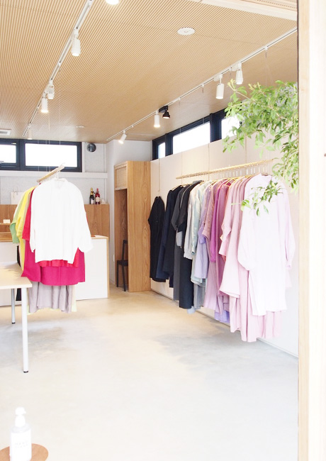 継手店内の様子
