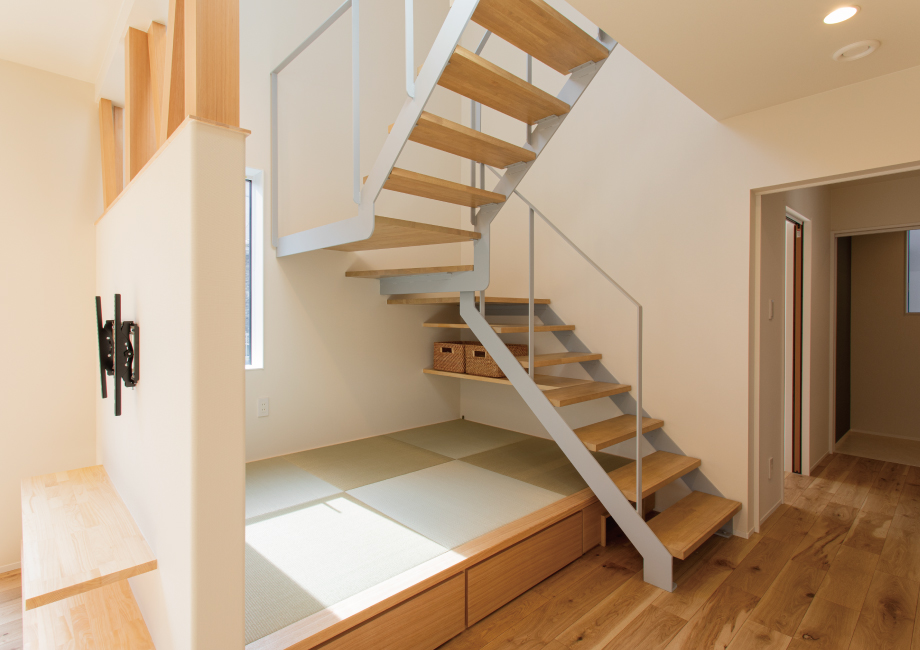 階段下小上がり